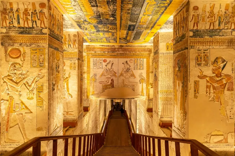 Tour to The East & West Bank of the Nile